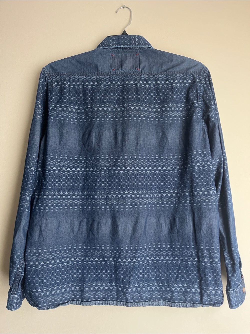 Robert Graham Navy Indigo Dotted-Stripe Button-Up Shirt - Picture 7 of 10